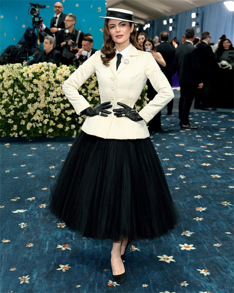 White Women Office Suits Skirt - огляд і ціна Women'S Formal Jackets To Wear With Dresses